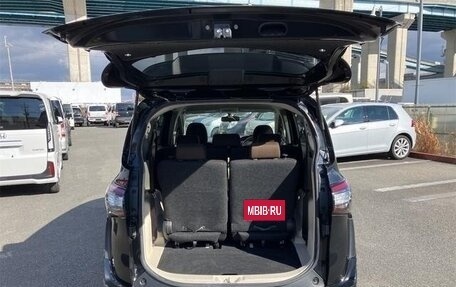 Toyota Sienta II, 2016 год, 1 100 000 рублей, 6 фотография