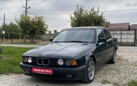 BMW 5 серия, 1993 год, 320 000 рублей, 1 фотография