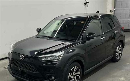 Toyota Raize I, 2022 год, 2 195 000 рублей, 1 фотография