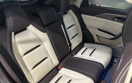 FAW Bestune T77, 2023 год, 1 945 000 рублей, 9 фотография