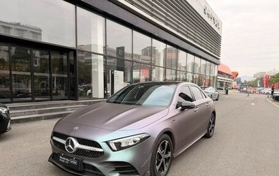 Mercedes-Benz A-Класс, 2021 год, 1 700 000 рублей, 1 фотография