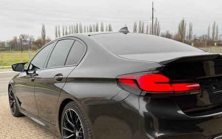 BMW 5 серия, 2020 год, 3 690 000 рублей, 8 фотография