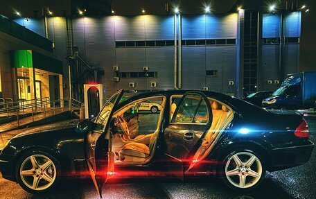 Mercedes-Benz E-Класс, 2002 год, 870 000 рублей, 3 фотография