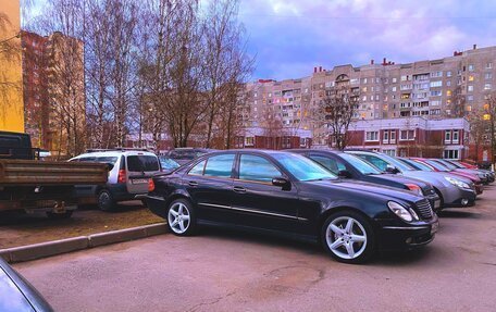 Mercedes-Benz E-Класс, 2002 год, 870 000 рублей, 5 фотография