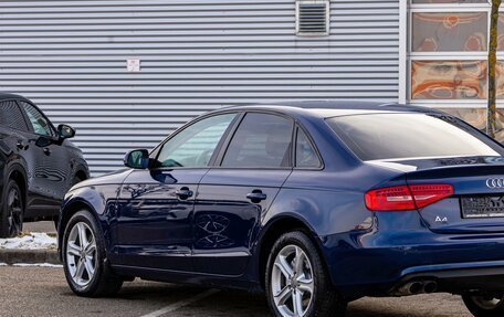 Audi A4, 2015 год, 1 395 000 рублей, 9 фотография