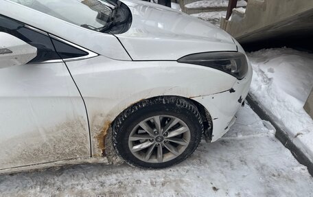 Hyundai i40 I рестайлинг, 2016 год, 600 000 рублей, 3 фотография