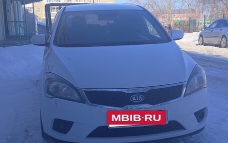 KIA cee'd I рестайлинг, 2010 год, 670 000 рублей, 5 фотография