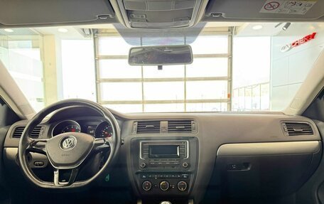 Volkswagen Jetta VI, 2016 год, 1 255 000 рублей, 10 фотография