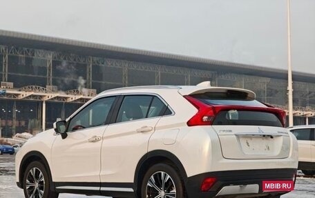 Mitsubishi Eclipse Cross, 2022 год, 1 650 000 рублей, 5 фотография