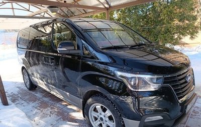 Hyundai H-1 II рестайлинг, 2021 год, 3 700 000 рублей, 1 фотография