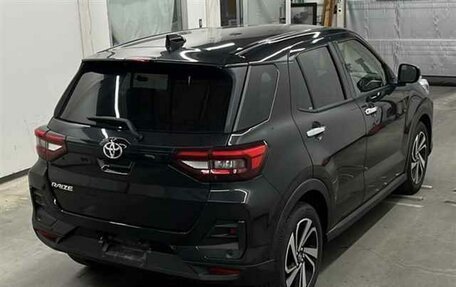 Toyota Raize I, 2022 год, 2 195 000 рублей, 4 фотография