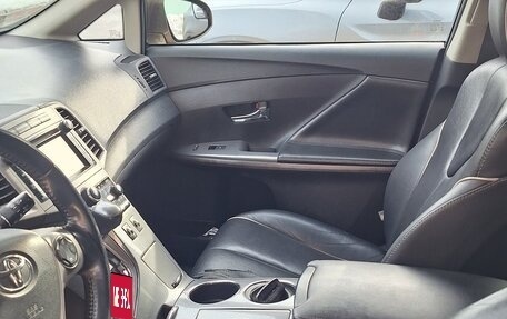 Toyota Venza I, 2013 год, 2 030 000 рублей, 4 фотография