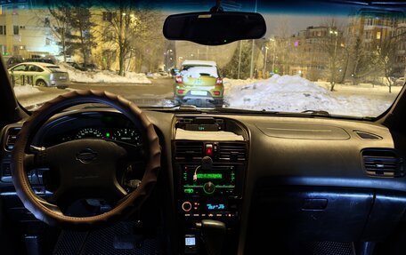 Nissan Maxima VIII, 2001 год, 240 000 рублей, 10 фотография