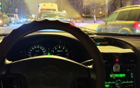 Nissan Maxima VIII, 2001 год, 240 000 рублей, 13 фотография