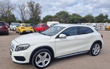 Mercedes-Benz GLA, 2015 год, 2 100 000 рублей, 3 фотография