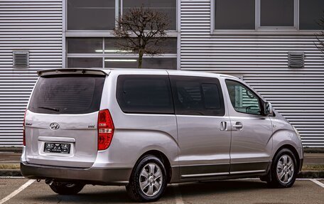Hyundai Grand Starex Grand Starex I рестайлинг 2, 2009 год, 1 495 000 рублей, 6 фотография