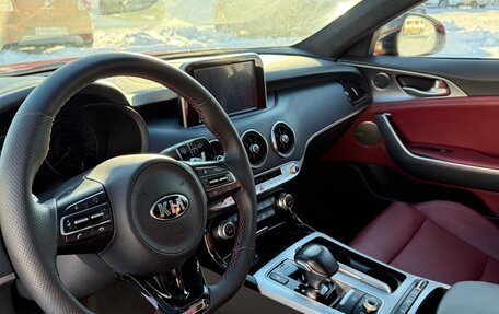 KIA Stinger I, 2018 год, 2 900 000 рублей, 11 фотография