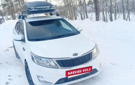 KIA Rio III рестайлинг, 2013 год, 880 000 рублей, 3 фотография