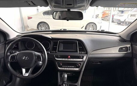 Hyundai Sonata VII, 2019 год, 1 719 000 рублей, 10 фотография