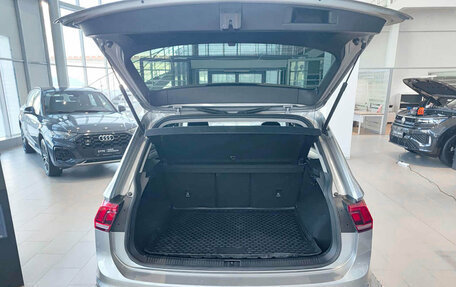 Volkswagen Tiguan II, 2019 год, 3 221 000 рублей, 14 фотография