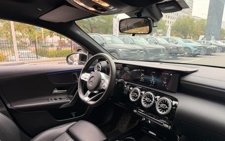 Mercedes-Benz A-Класс, 2021 год, 1 700 000 рублей, 5 фотография