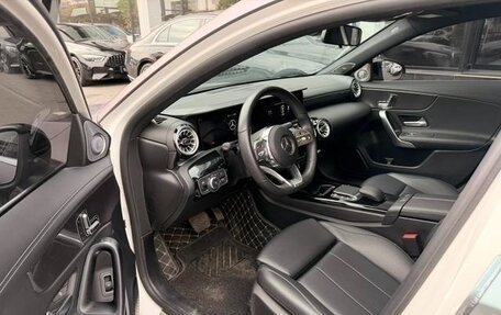 Mercedes-Benz A-Класс, 2021 год, 1 700 000 рублей, 3 фотография
