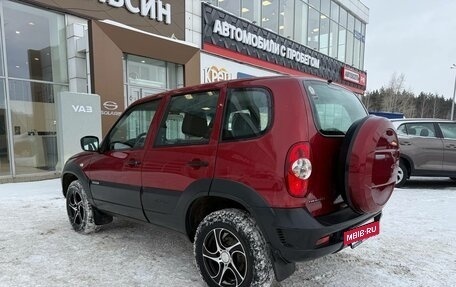 Chevrolet Niva I рестайлинг, 2018 год, 766 250 рублей, 18 фотография