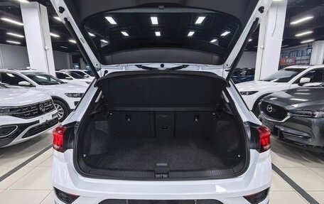 Volkswagen T-Roc I, 2022 год, 1 460 000 рублей, 21 фотография