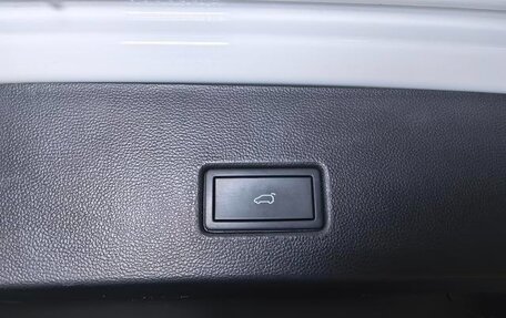 Volkswagen T-Roc I, 2022 год, 1 460 000 рублей, 23 фотография