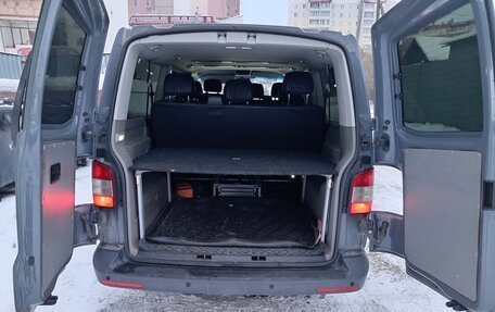 Volkswagen Caravelle T5, 2013 год, 1 730 000 рублей, 8 фотография