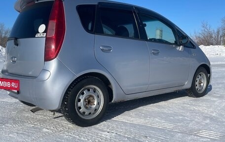 Mitsubishi Colt VI рестайлинг, 2002 год, 290 000 рублей, 4 фотография