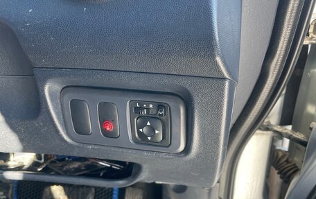 Mitsubishi Colt VI рестайлинг, 2002 год, 290 000 рублей, 8 фотография