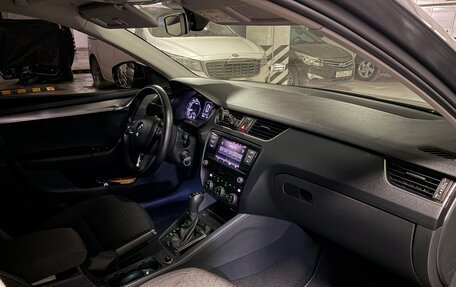 Skoda Octavia, 2017 год, 1 600 000 рублей, 15 фотография