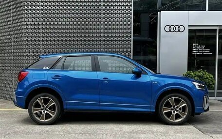 Audi Q2 I, 2022 год, 1 875 000 рублей, 3 фотография