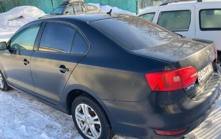 Volkswagen Jetta VI, 2013 год, 680 000 рублей, 3 фотография