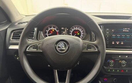 Skoda Kamiq I, 2022 год, 1 690 000 рублей, 10 фотография