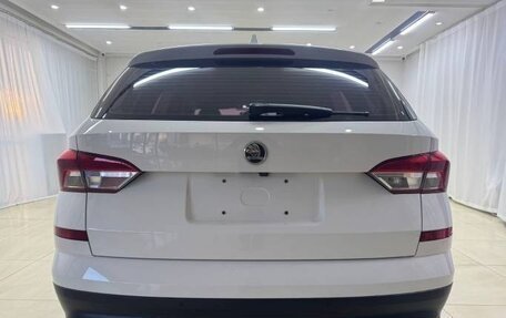 Skoda Kamiq I, 2022 год, 1 690 000 рублей, 5 фотография