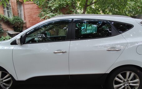 Hyundai ix35 I рестайлинг, 2010 год, 1 350 000 рублей, 2 фотография