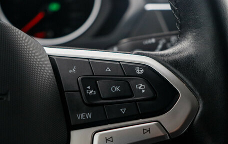 Volkswagen Tiguan II, 2021 год, 2 350 000 рублей, 15 фотография