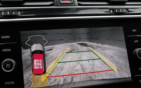 Volkswagen Tiguan II, 2021 год, 2 350 000 рублей, 10 фотография