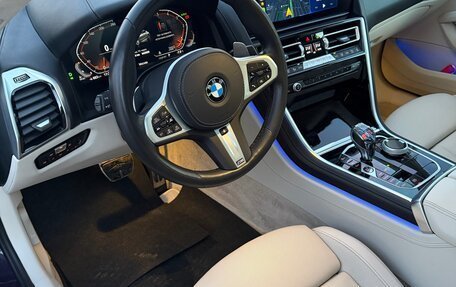 BMW 8 серия, 2021 год, 7 750 000 рублей, 13 фотография