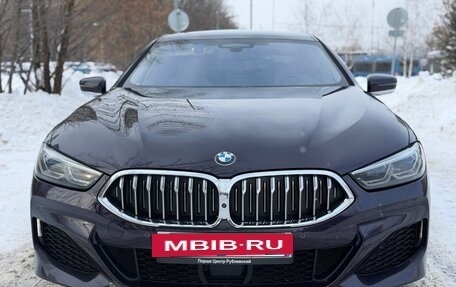 BMW 8 серия, 2021 год, 7 750 000 рублей, 11 фотография