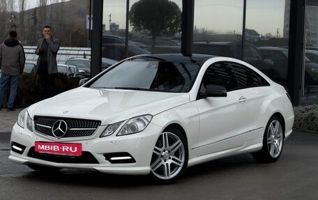 Mercedes-Benz E-Класс, 2012 год, 1 730 000 рублей, 2 фотография