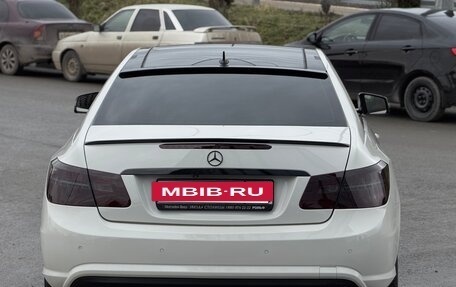 Mercedes-Benz E-Класс, 2012 год, 1 730 000 рублей, 16 фотография