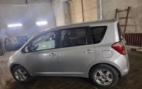 Toyota Ractis I, 2006 год, 600 000 рублей, 3 фотография