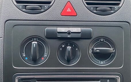 Volkswagen Caddy III рестайлинг, 2007 год, 850 000 рублей, 32 фотография