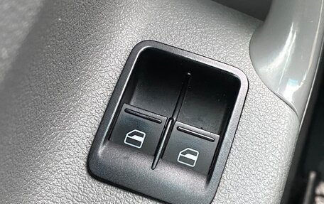 Volkswagen Caddy III рестайлинг, 2007 год, 850 000 рублей, 33 фотография