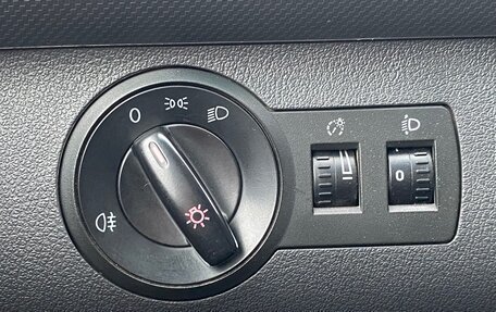 Volkswagen Caddy III рестайлинг, 2007 год, 850 000 рублей, 35 фотография