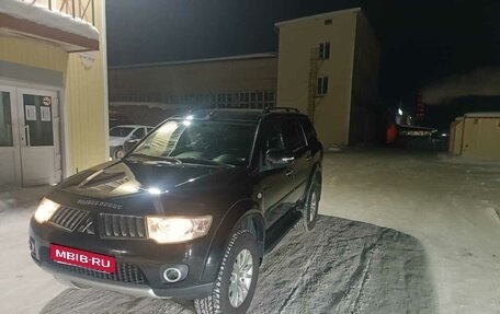 Mitsubishi Pajero Sport II рестайлинг, 2012 год, 1 450 000 рублей, 2 фотография