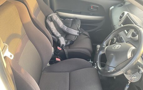 Toyota Ist II, 2002 год, 750 000 рублей, 7 фотография